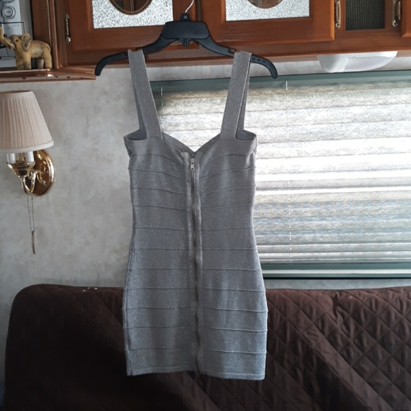 Forever twenty one dress - Picture 2 of 4